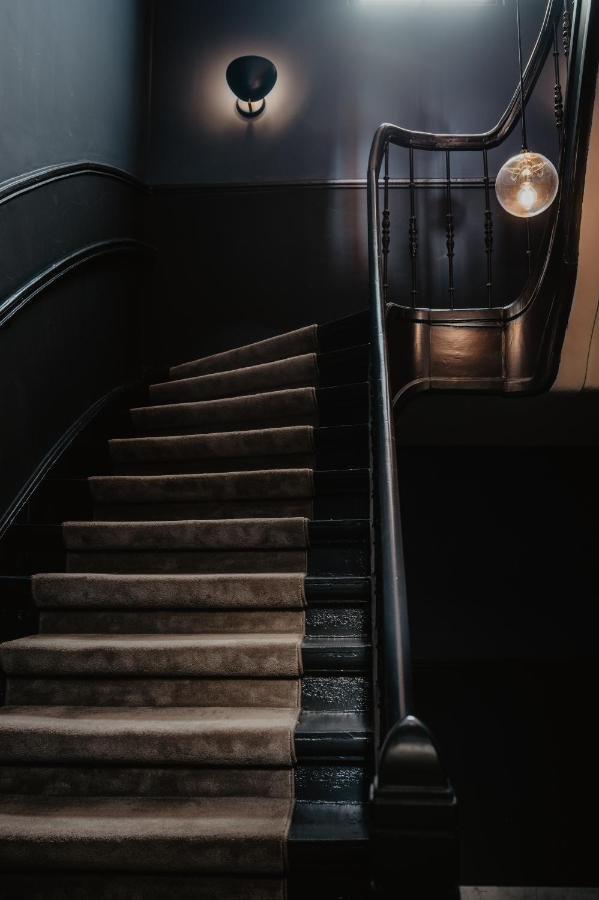 The Nox Hotel Utrecht Bagian luar foto