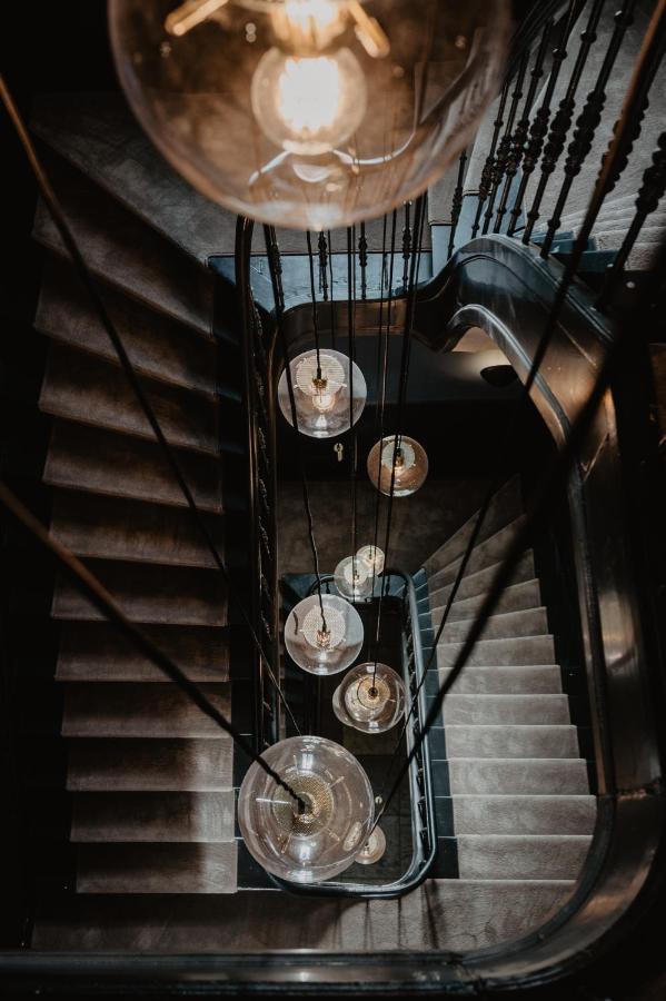 The Nox Hotel Utrecht Bagian luar foto