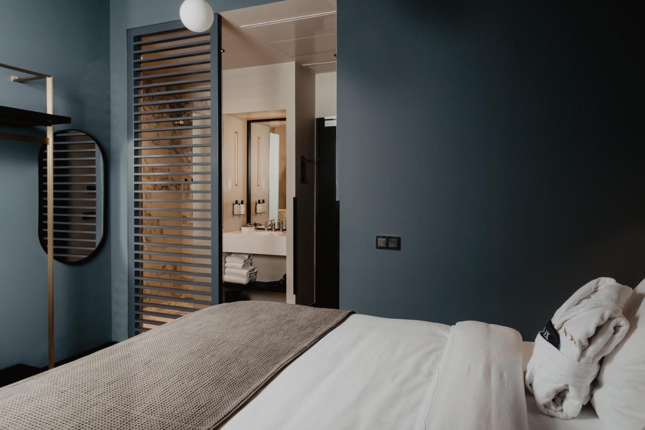 The Nox Hotel Utrecht Bagian luar foto