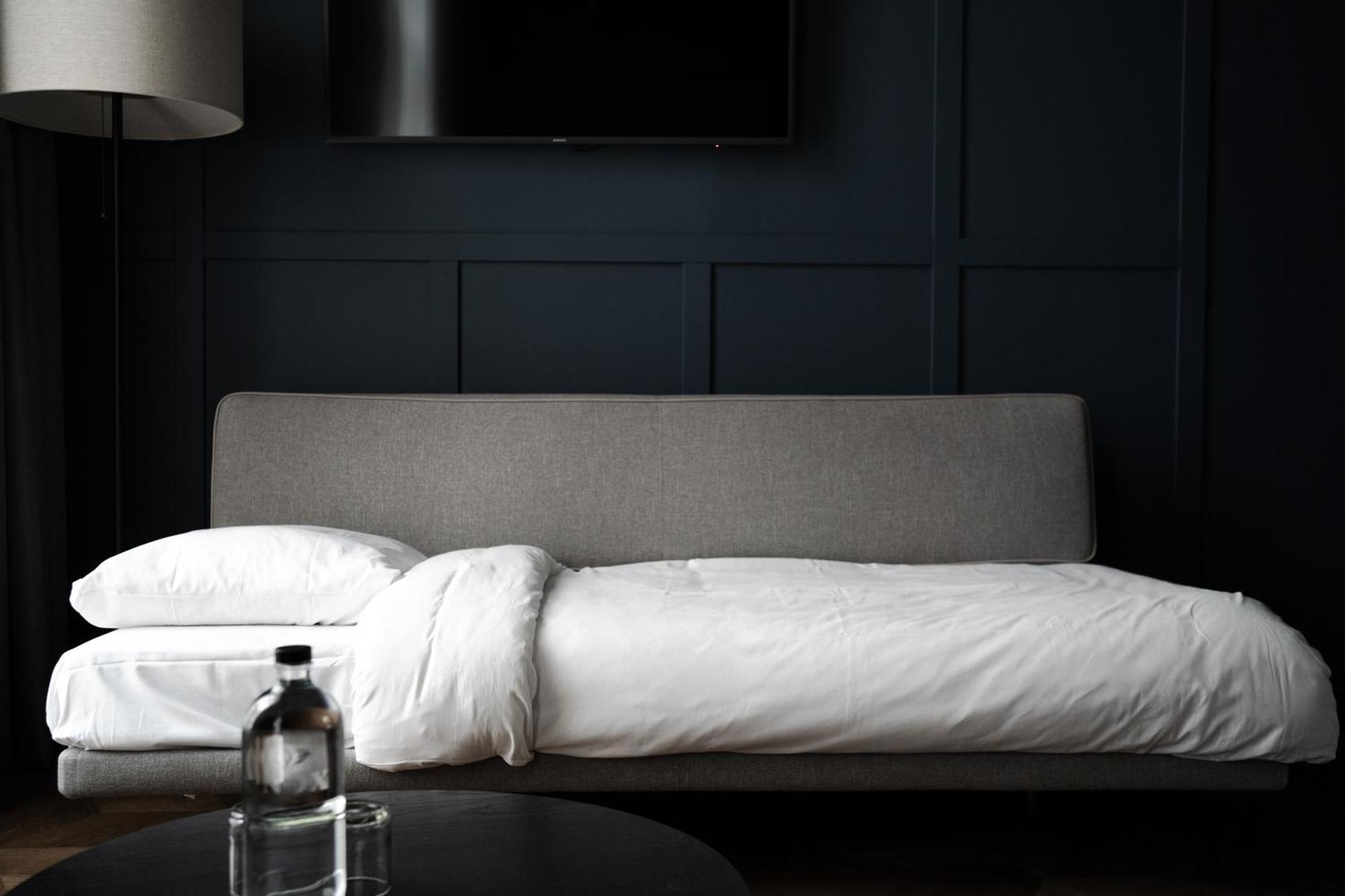 The Nox Hotel Utrecht Bagian luar foto