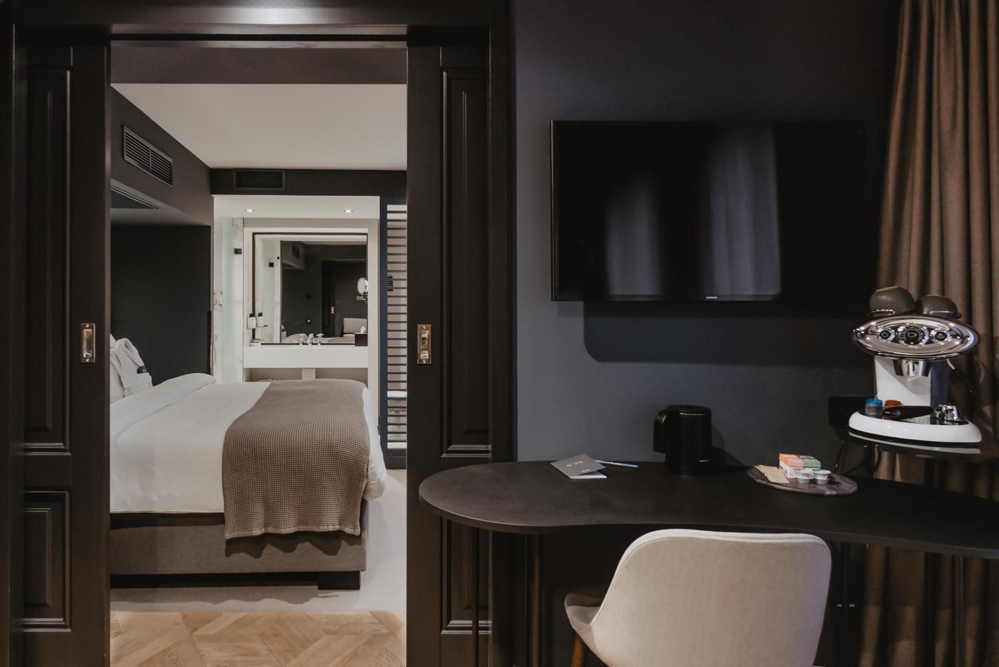 The Nox Hotel Utrecht Bagian luar foto